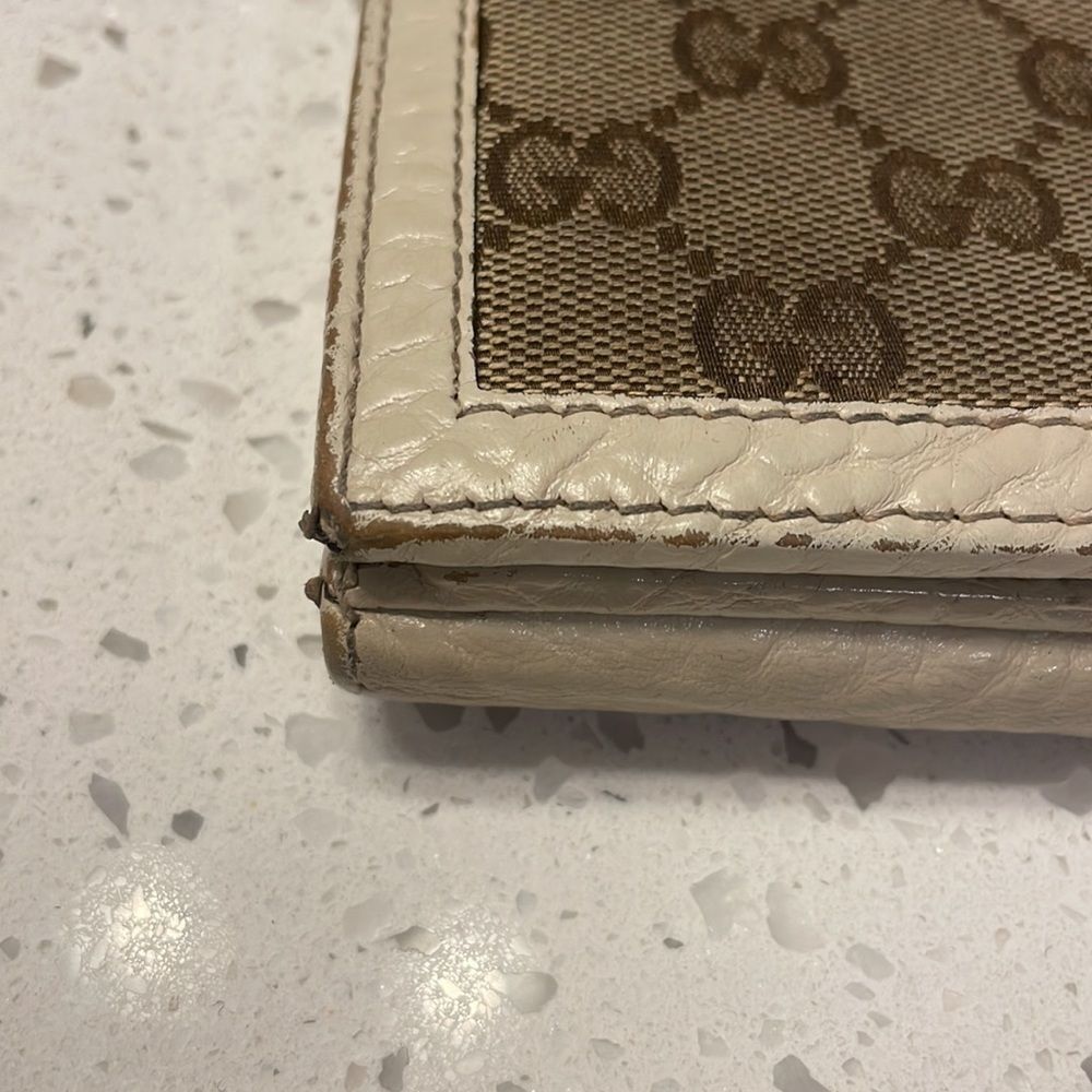 Gucci woman’s canvas and cream leather wallet - Picture 3 of 16